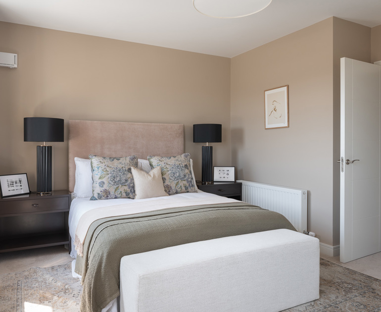 Sorrel-Wood-Bedroom2